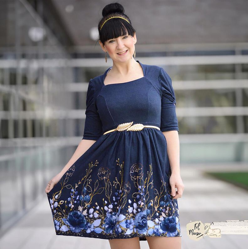 Bomuldsjersey bordurestof blomster i guldglimmer | Glitzerpüppi – natblå/jeansblå,  image number 7