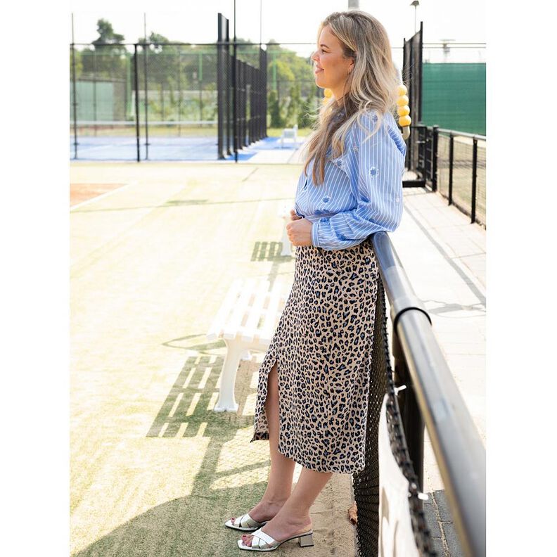 Viskose-hør-miks leo-print | Poppy Fabrics – cashew/natblå,  image number 6