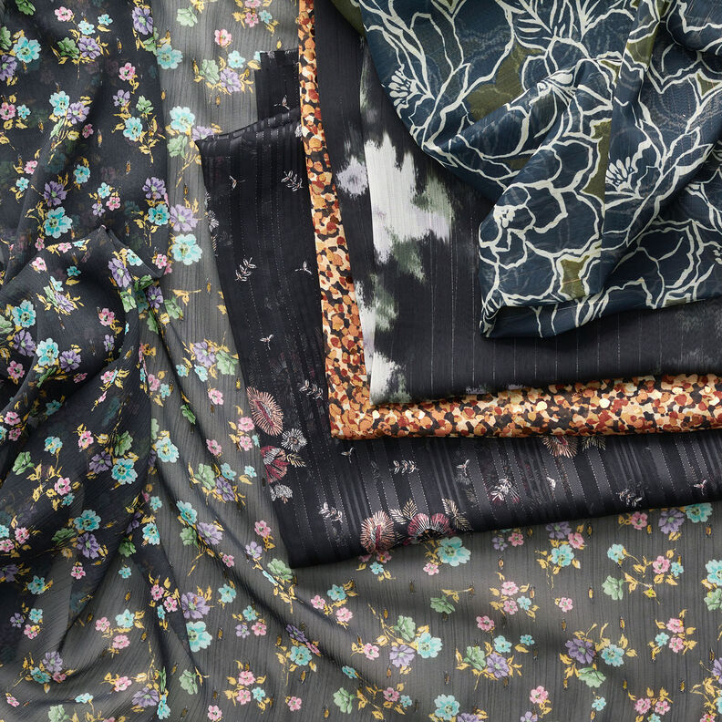 chiffon glitrende nålestriber i batiklook – sort/hvid,  image number 6