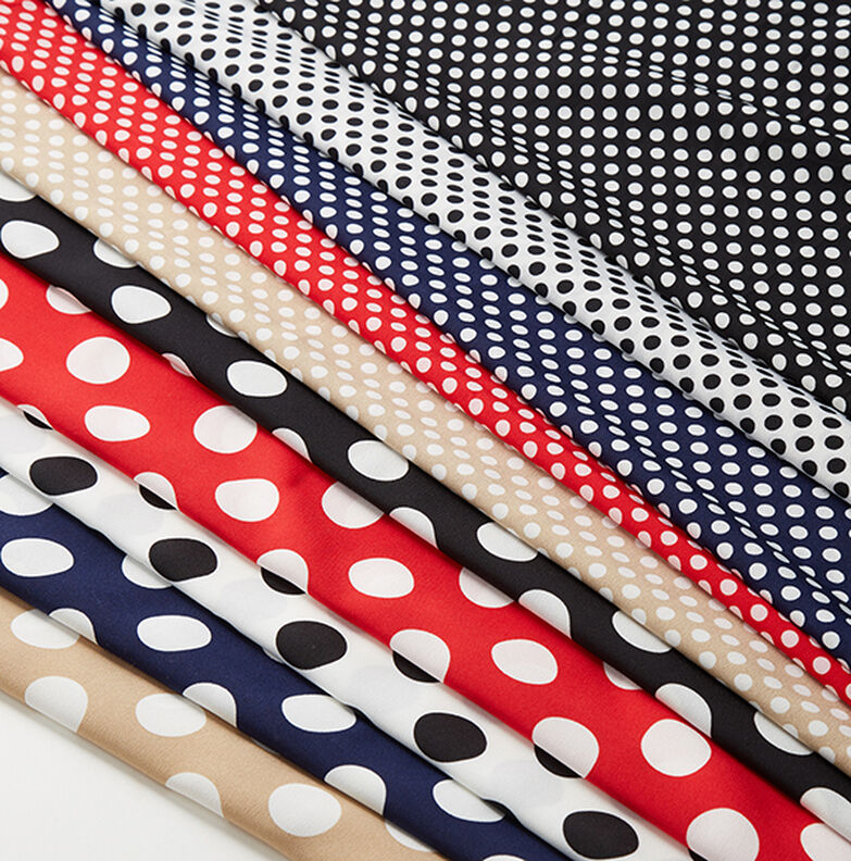 Crepe stof polkaprikker [2,5 cm] – rød,  image number 5